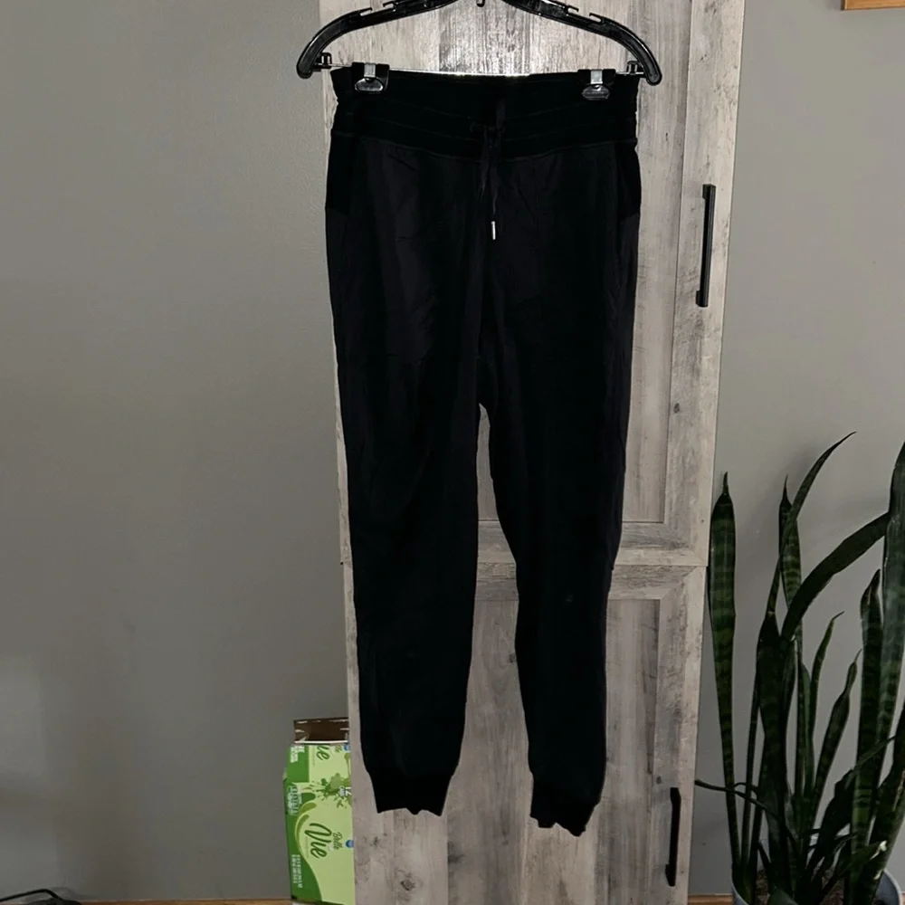 Lululemon Dance Studio Jogger